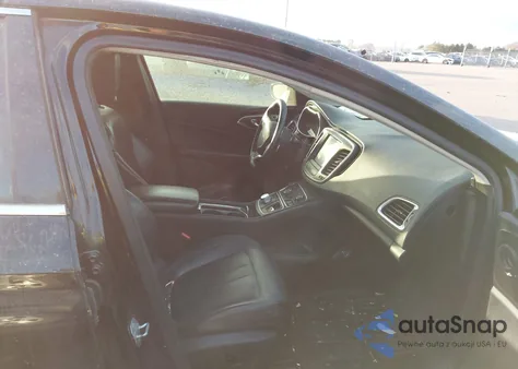 2015 Chrysler 200 C из США, поврежденный, VIN 1C3CCCCG0FN515532